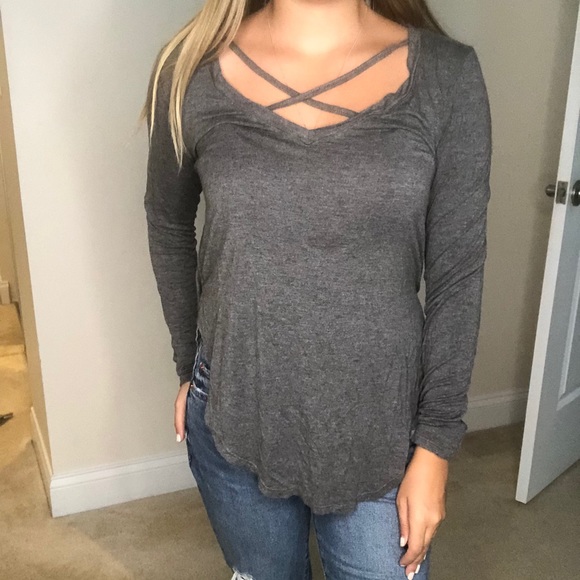 criss cross long sleeve - Picture 2 of 4